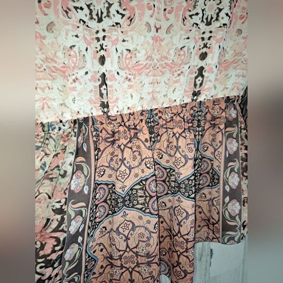 BEBE Blouse - Picture 5 of 12